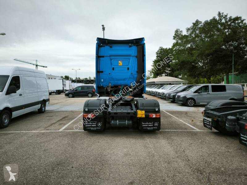Traktor Mercedes