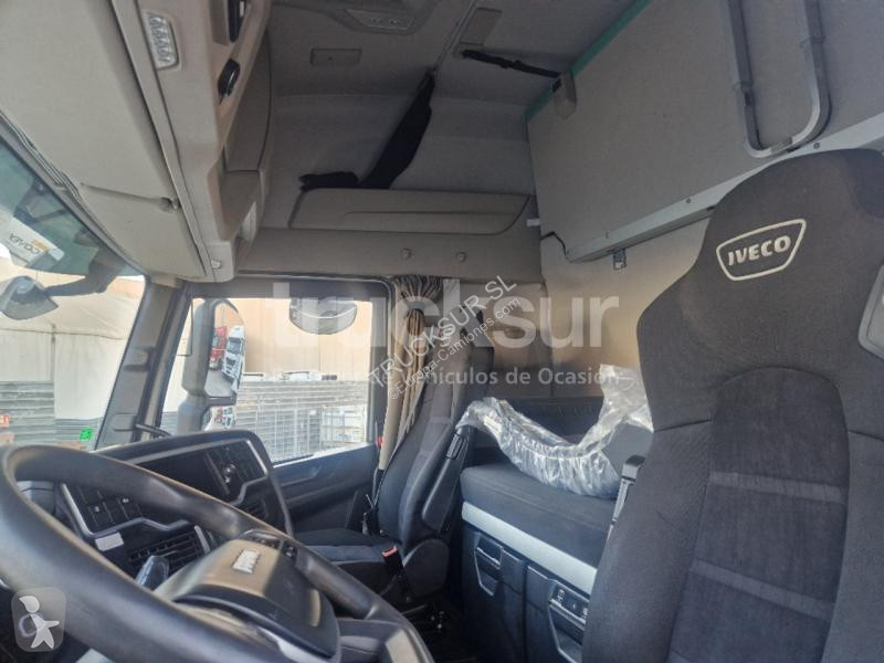 جرار Iveco  S-WAY AS440S51T/P