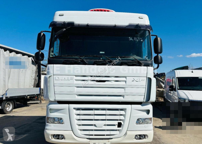 Tracteur DAF 105460