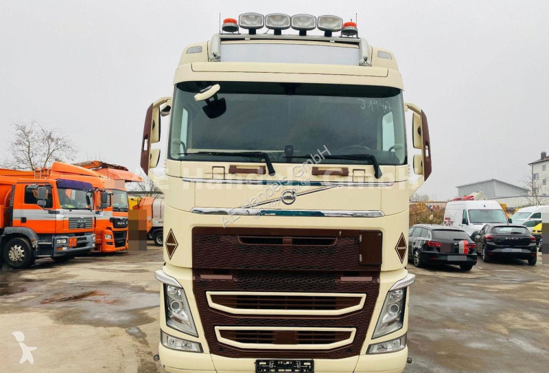 Traktor Volvo