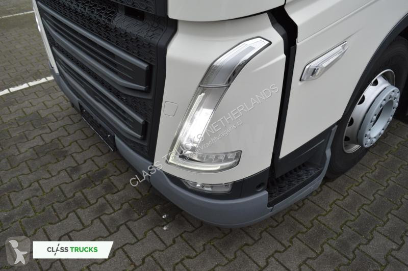 Traktor Volvo Globetrotter XL Retarder