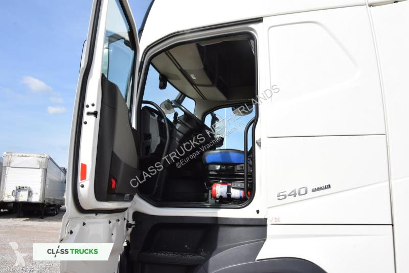 Traktor Volvo Globetrotter XL Retarder