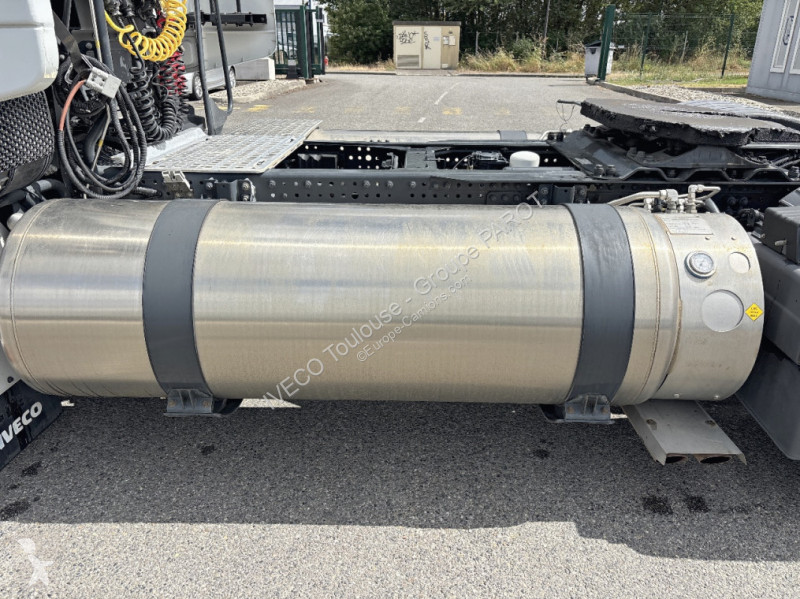 Traktor Iveco Hi-Way AS 400CV GNL
