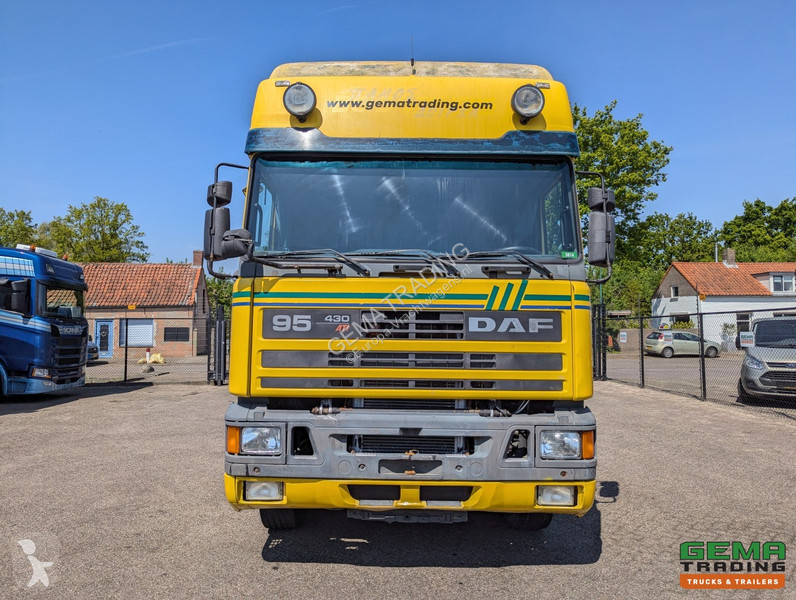 Traktor DAF .430 4x2 Superspacecab Euro2 -...