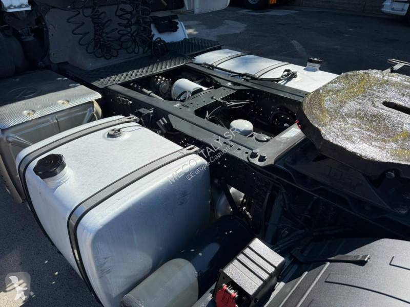 Trattore Stradale Iveco