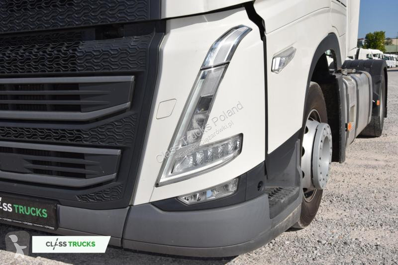 Traktor Volvo 500 Globetrotter XL Varios