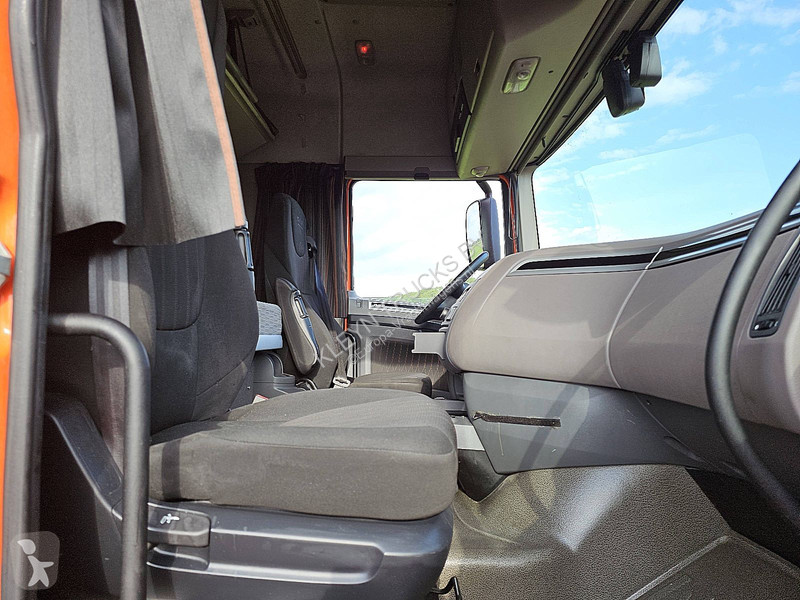 Traktor DAF 450 SPACECAB