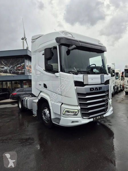 Trekker DAF 480 FT NGD , different location :...