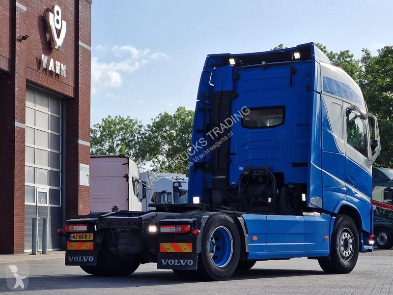 Tahač Volvo 13420 4x2