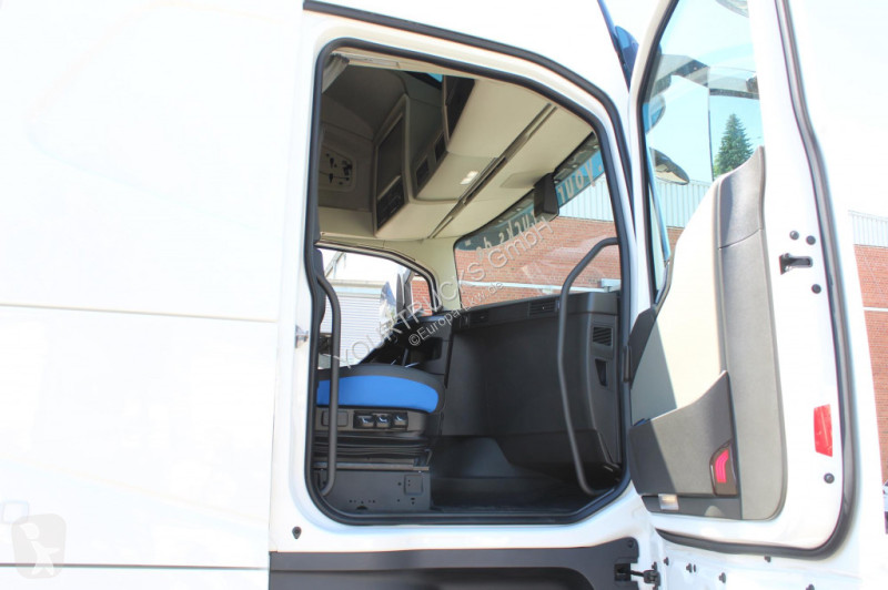 Traktor Volvo FH 500 Globe XL  I-Park Cool...