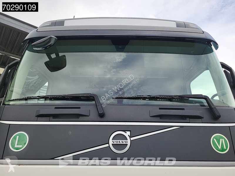 Traktor Volvo 500 4X2 XL VEB+ 2xTanks Navi LED...