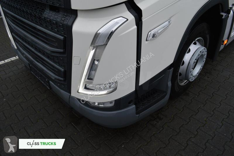 Traktor Volvo FH  Globetrotter XL Varios i-Save