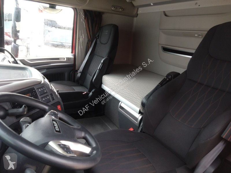 Traktor DAF 480 FT 4X2