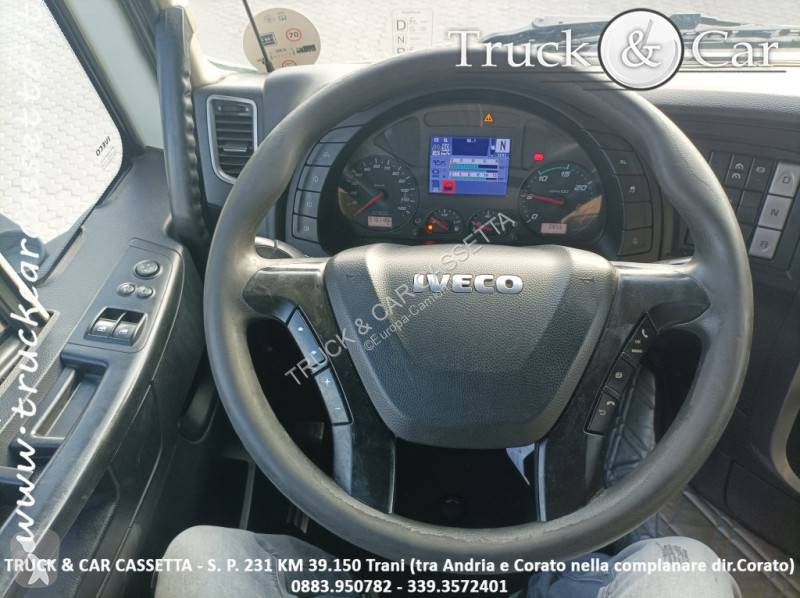 Traktor Iveco