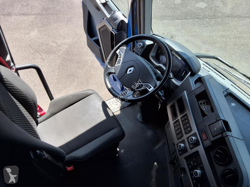 Traktor Renault 520 HYDRAULIQUE T-Series