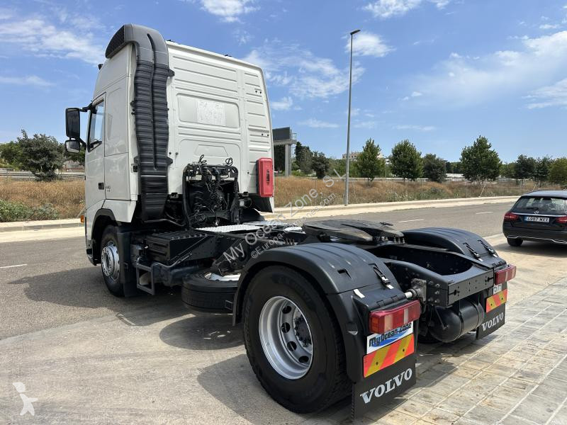Tracteur Volvo 440