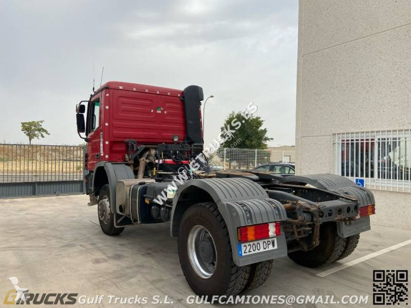 Traktor Mercedes