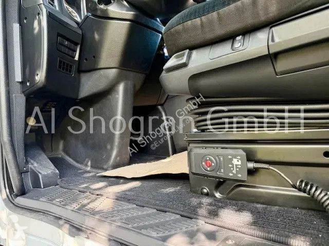 Tractor Mercedes 1845 BigSpace / Mega Voll Luft...