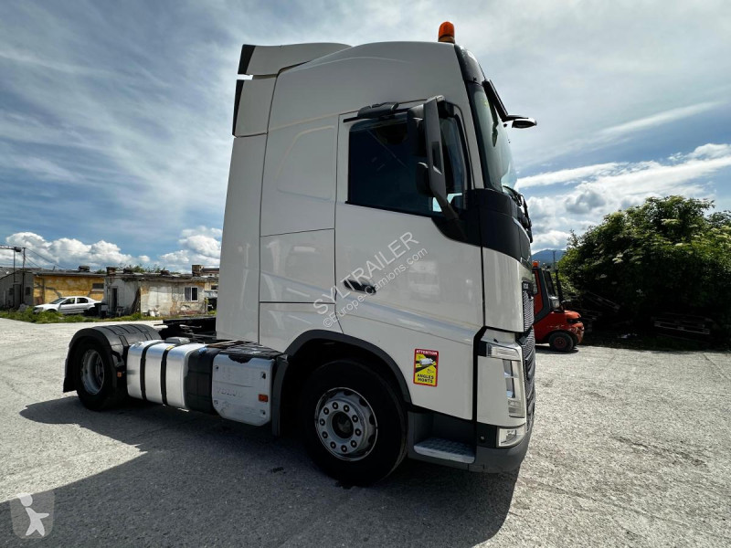 Tracteur Volvo 500
