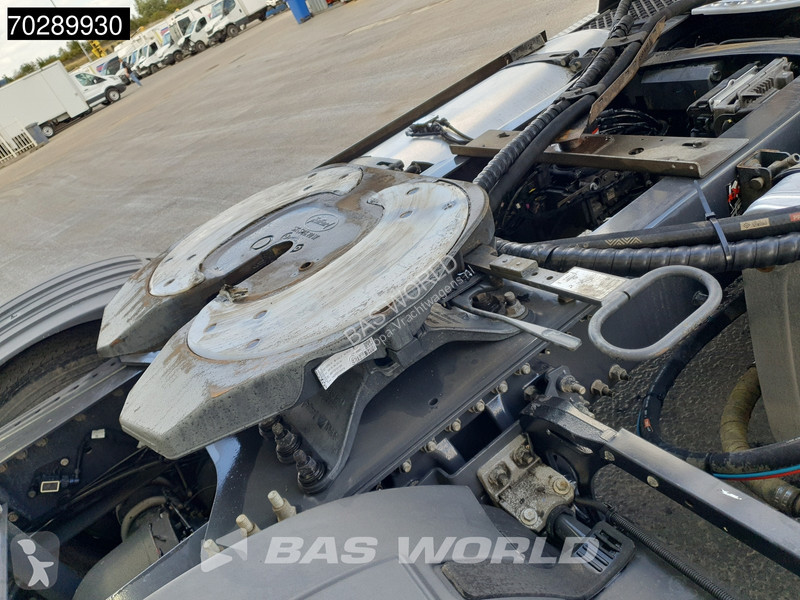 Traktor Renault T 520 4X2 Optibrake Hydraulic...