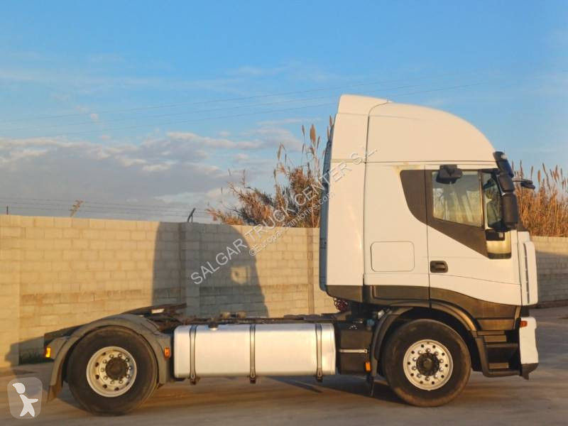 Traktor Iveco