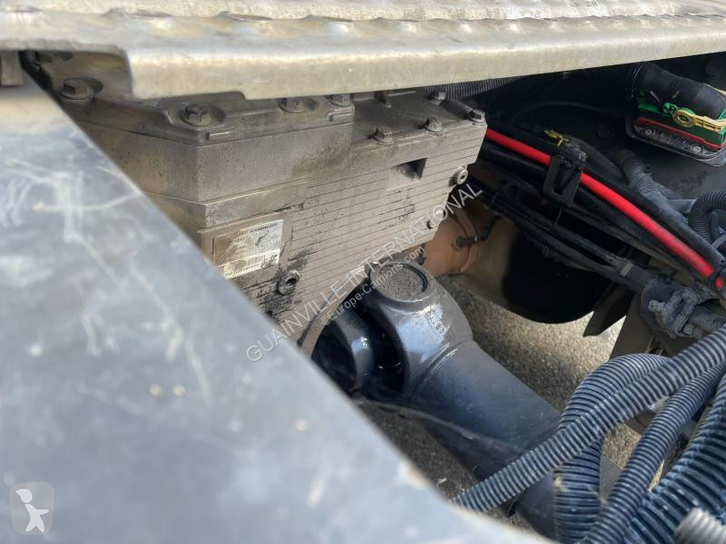 Traktor Renault 460 Gamme T