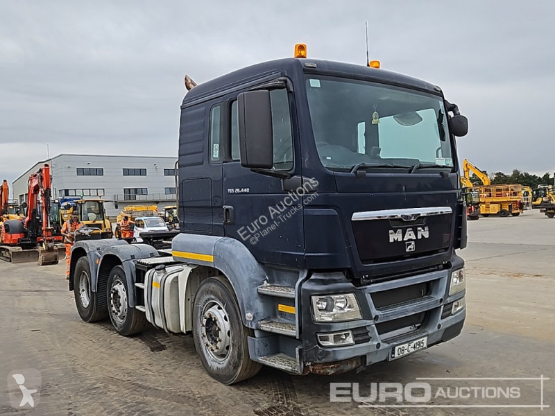 Tracteur MAN 26-440