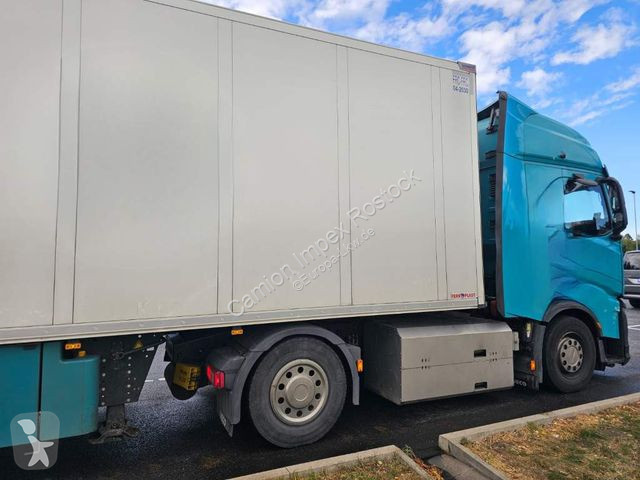 Trattore Stradale Iveco 460 CNG, 2 Kreis-Hydr.,...