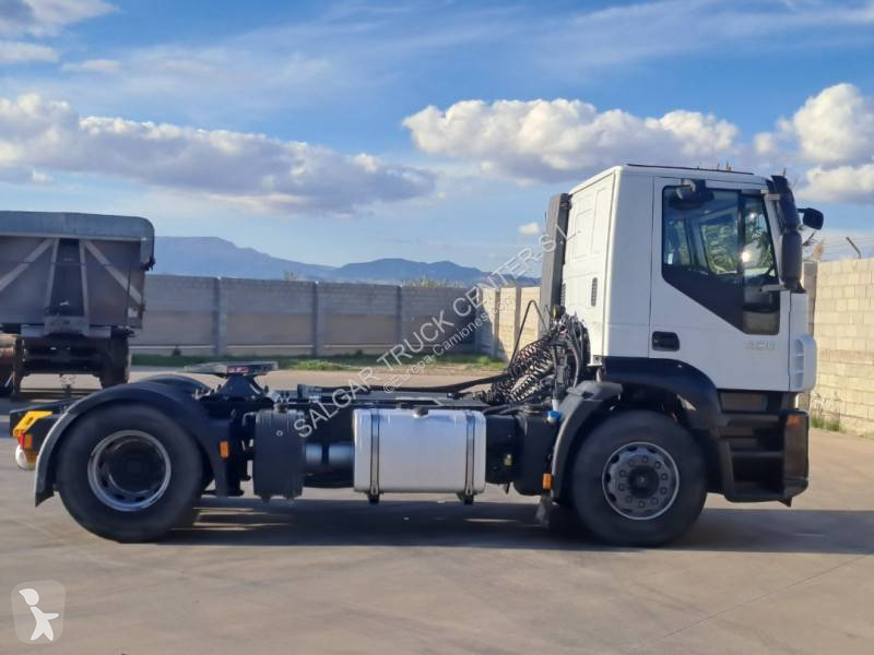 Traktor Iveco