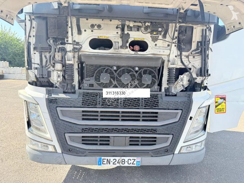 Tahač Volvo 13500 // i park cool // top zustand