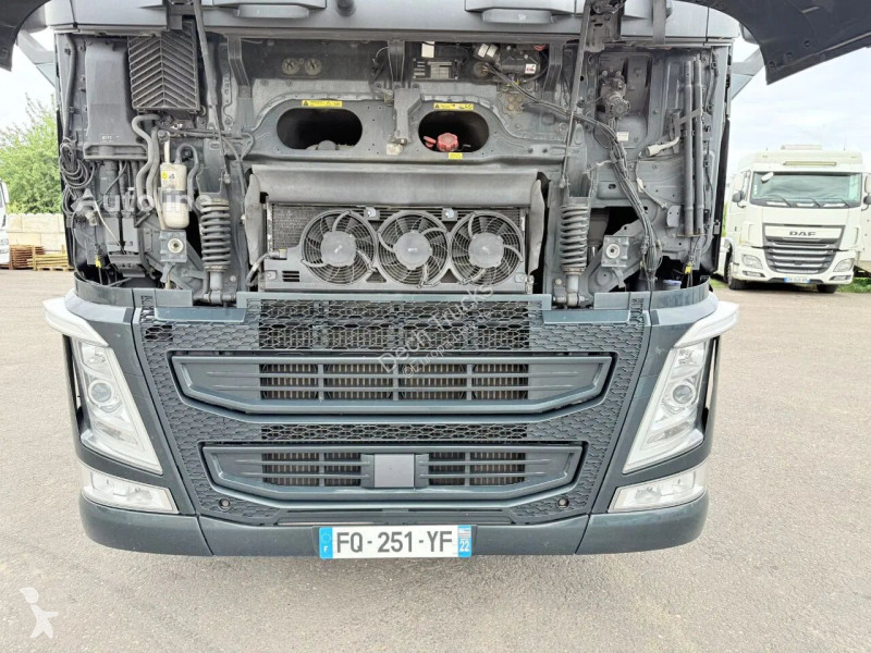 Tahač Volvo 13460 BATTERY BACK // I SAVE// FULL