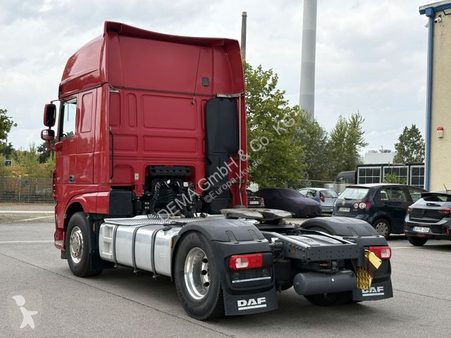 Traktor DAF...