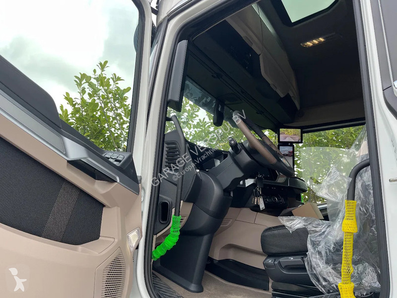Traktor DAF + 480 FT Euro6 Full-Air