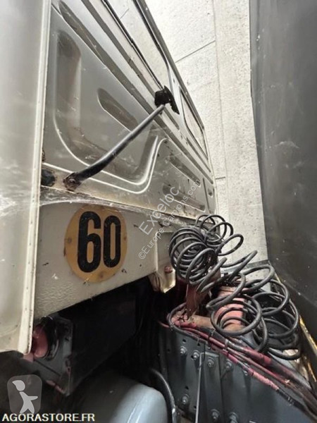 Traktor Renault C290