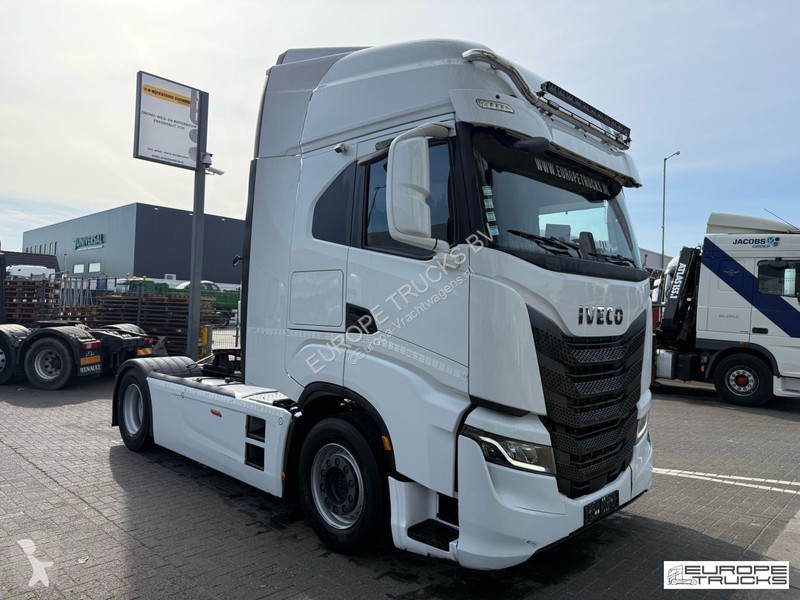 Traktor Iveco S-Way 460 Steel/Air - Intarder -...