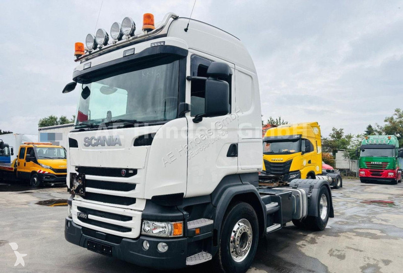 Tractor Scania