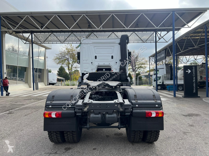 Traktor Mercedes  1842 AS