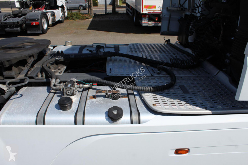 Tahač DAF   530 SSC  Retarder  Kühlbox  2 Tanks...