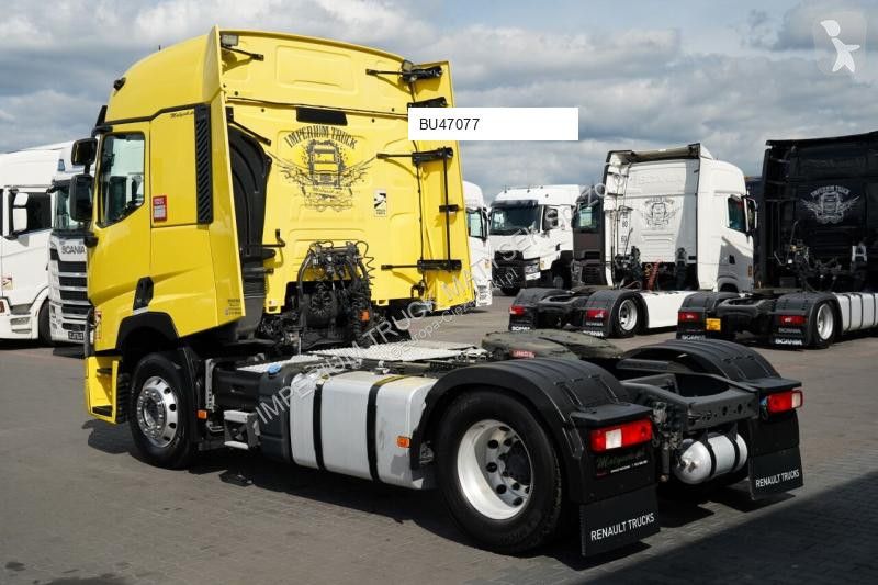 Tahač Renault T 440