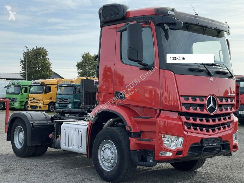 Traktor Mercedes