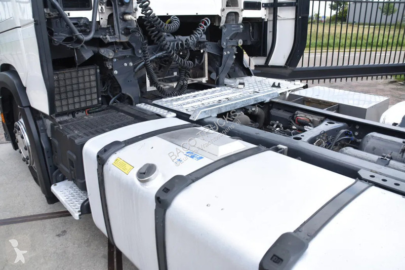 Traktor Scania S410 NGS 4x2EB MEGA 95 cm or 103...