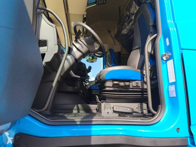 Traktor Volvo