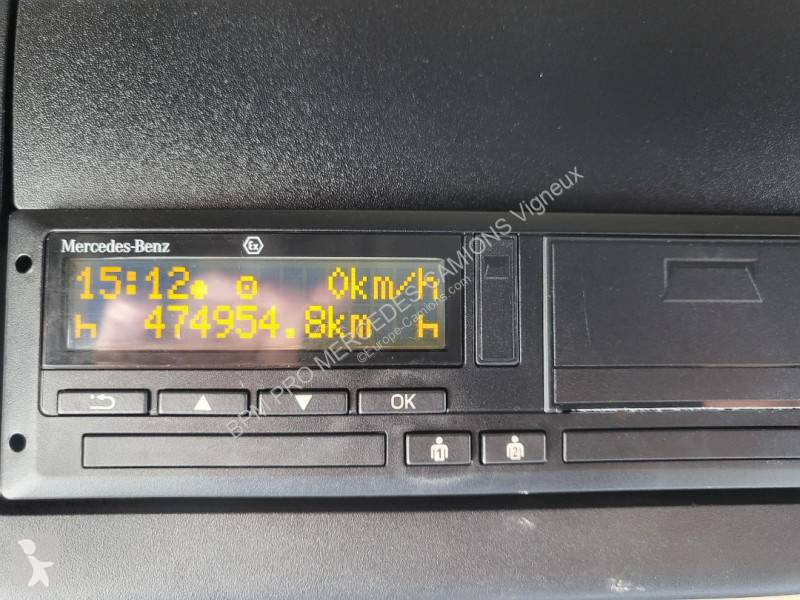 Traktor Mercedes