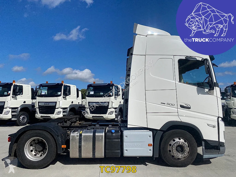 Traktor Volvo 500