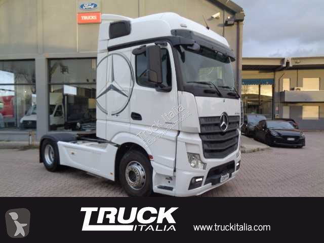 Traktor