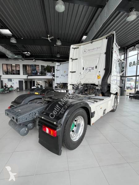 Tractor Mercedes