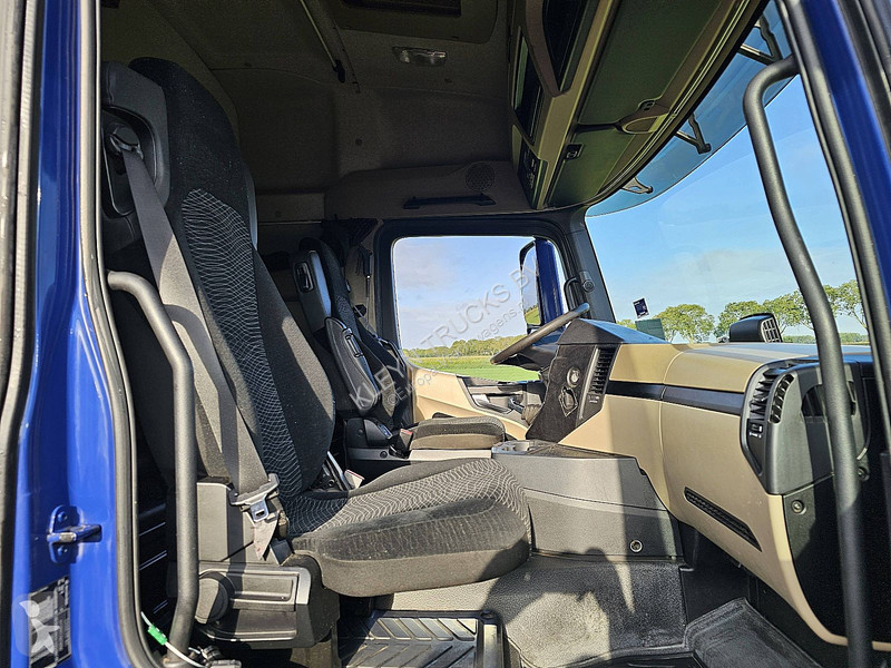 Tractor Mercedes ACTROS 1843 LS