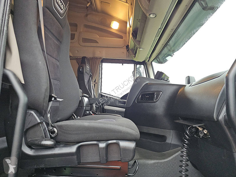 Traktor Iveco AS440S46 STRALIS LNG