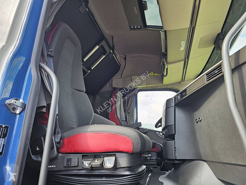 Traktor Volvo 500