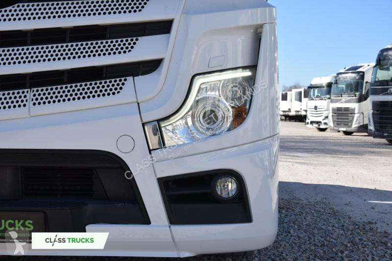 Traktor Mercedes 5 1845 BigSpace